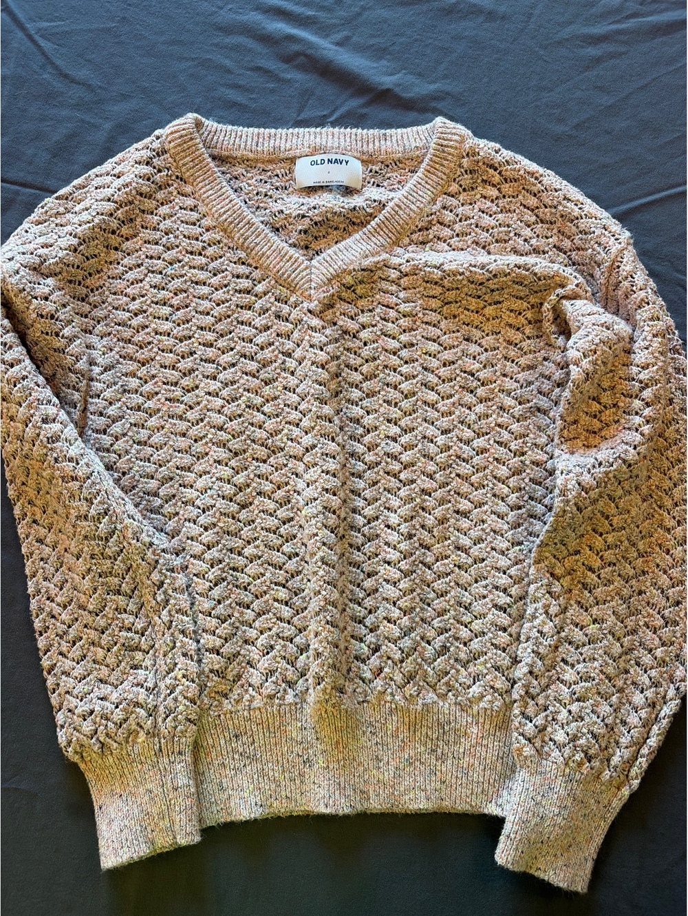 **Old Navy Multicolor pink V-Neck Sweater \| Women’s Small \ **